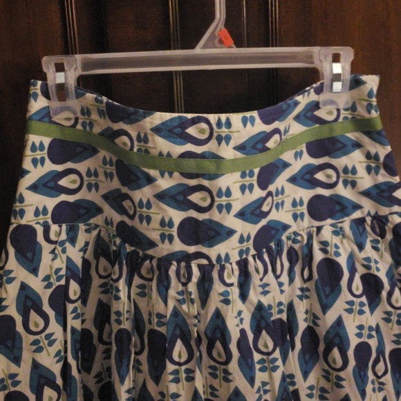 Cute Fossil Skirt - Picture 2 of 4